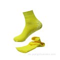 Schaumkleber -Slipper Anti -Slip -Socken mit Gummi